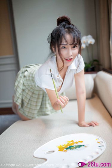 动漫美女露内裤