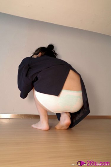 许雅钧身价